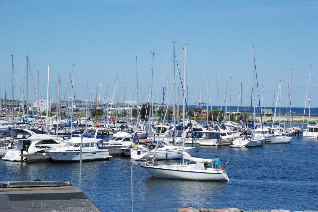 Copenhagen Airport Hotel Dragør Екстериор снимка